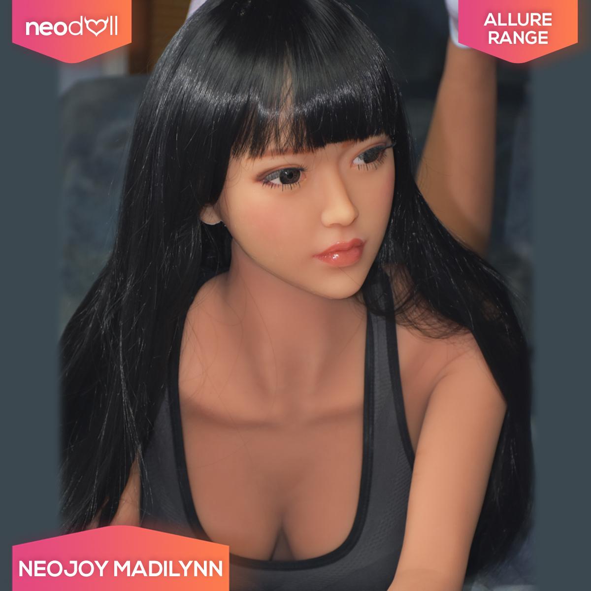 Neodoll Allure Madilynn - Poupée de Sexe Réaliste - 160cm - Bronzer
