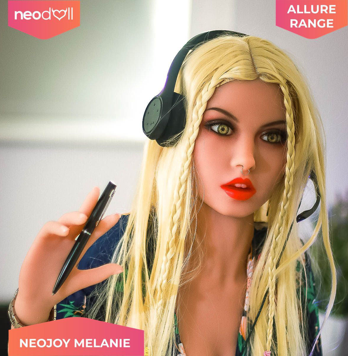 Neodoll Studios Allure Melanie - Poupée de Sexe Réaliste - 150cm - Bronzer