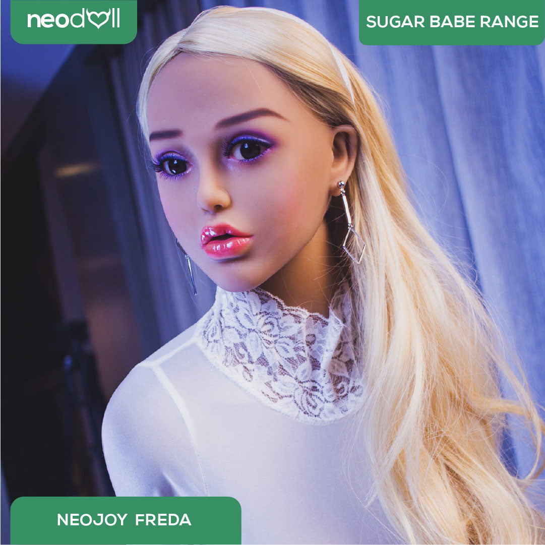 Neodoll Sugar Babe - Freda - Poupée de Sexe Réaliste - Utérus - 148cm - Bronzer
