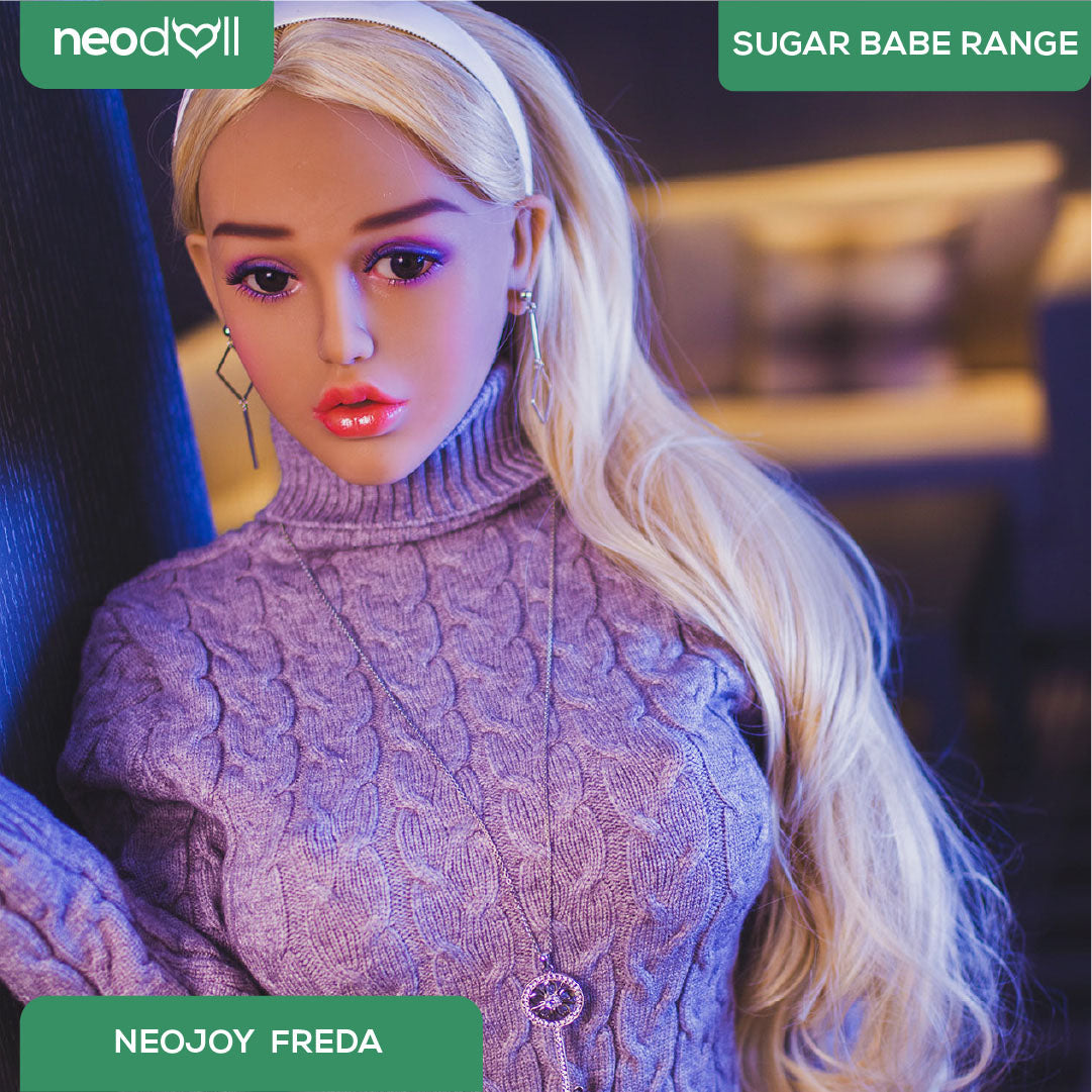 Neodoll Sugar Babe - Freda - Poupée de Sexe Réaliste - Utérus - 148cm - Bronzer