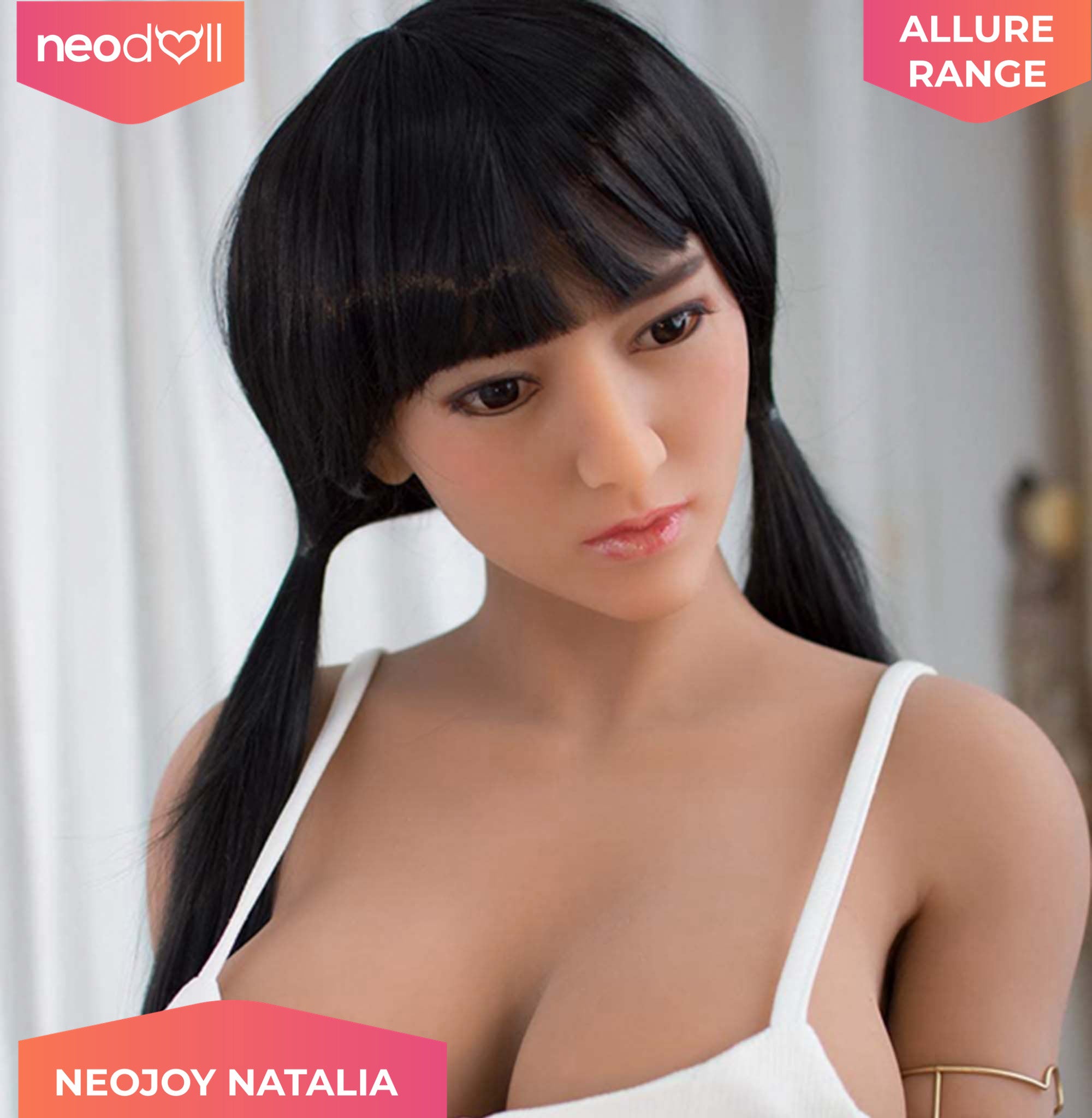 Neodoll Allure Reagan - Poupée de Sexe Réaliste - 165cm - Bronzer