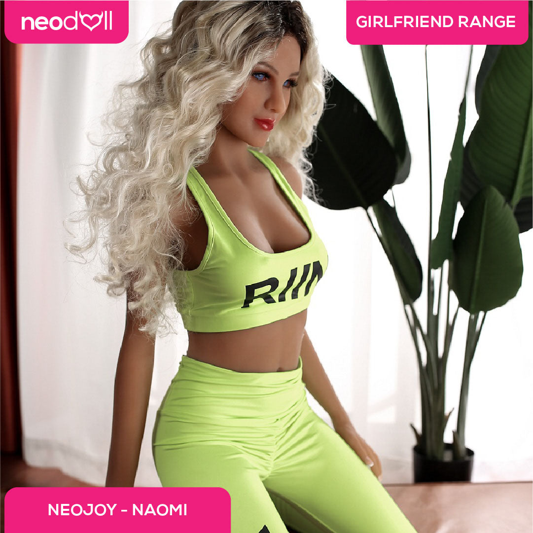 Neodoll Girlfriend Naomi - Poupée de Sexe Réaliste - 158cm - Bronzer