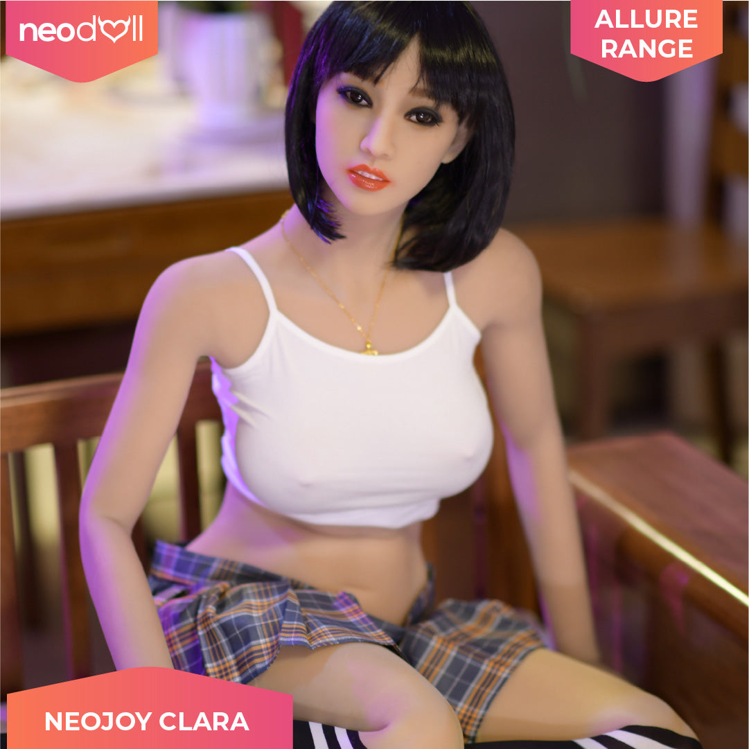 Neodoll Allure Clara - Poupée de Sexe Réaliste - 171cm - Bronzer