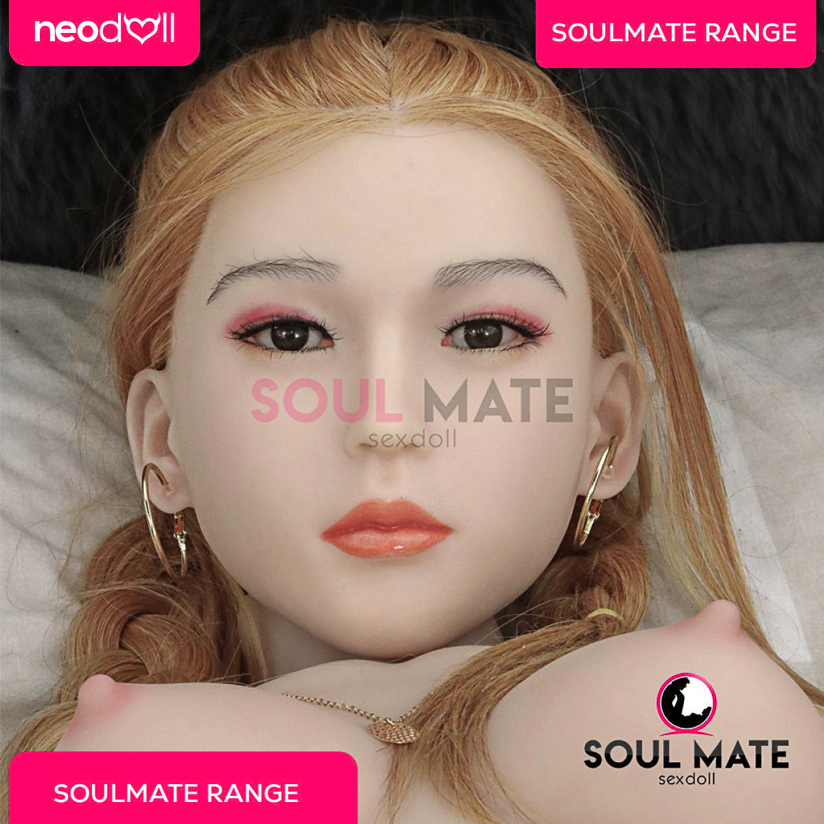 Soulmate Dolls - Daniela Cheveux Empilés Sur la Tête avec Torse de Poupée Sexuelle - Blanche