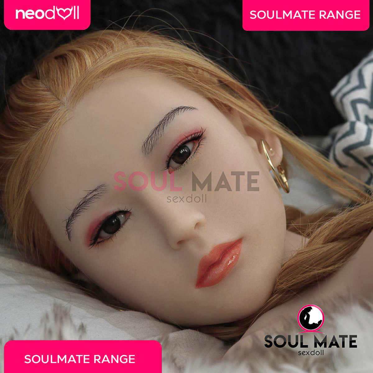 Soulmate Dolls - Daniela Cheveux Empilés Sur la Tête avec Torse de Poupée Sexuelle - Blanche