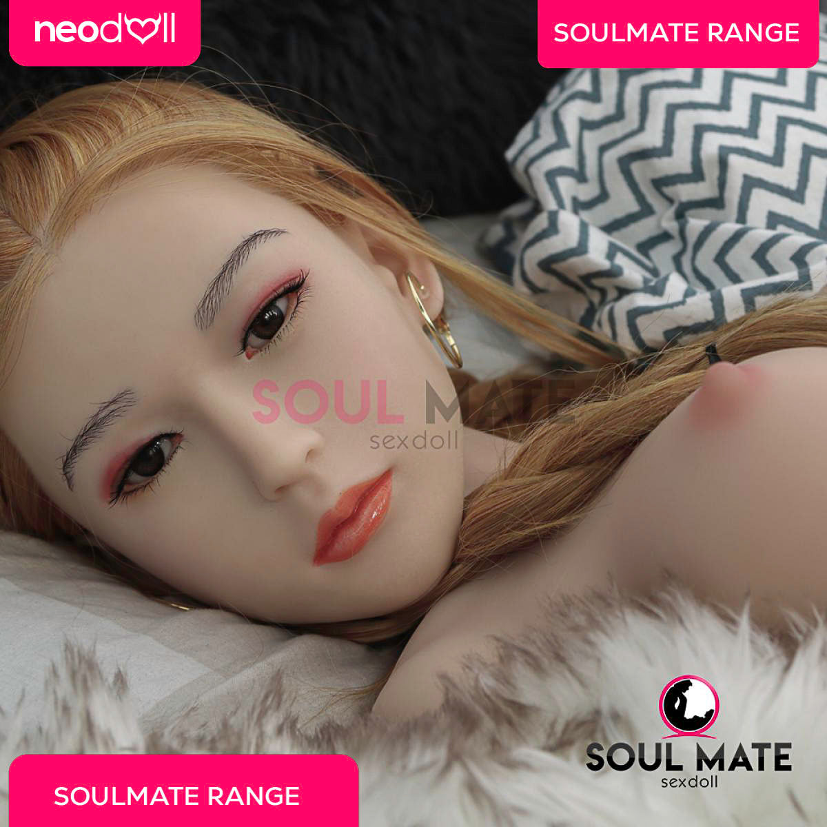Soulmate Dolls - Daniela Cheveux Empilés Sur la Tête avec Torse de Poupée Sexuelle - Blanche