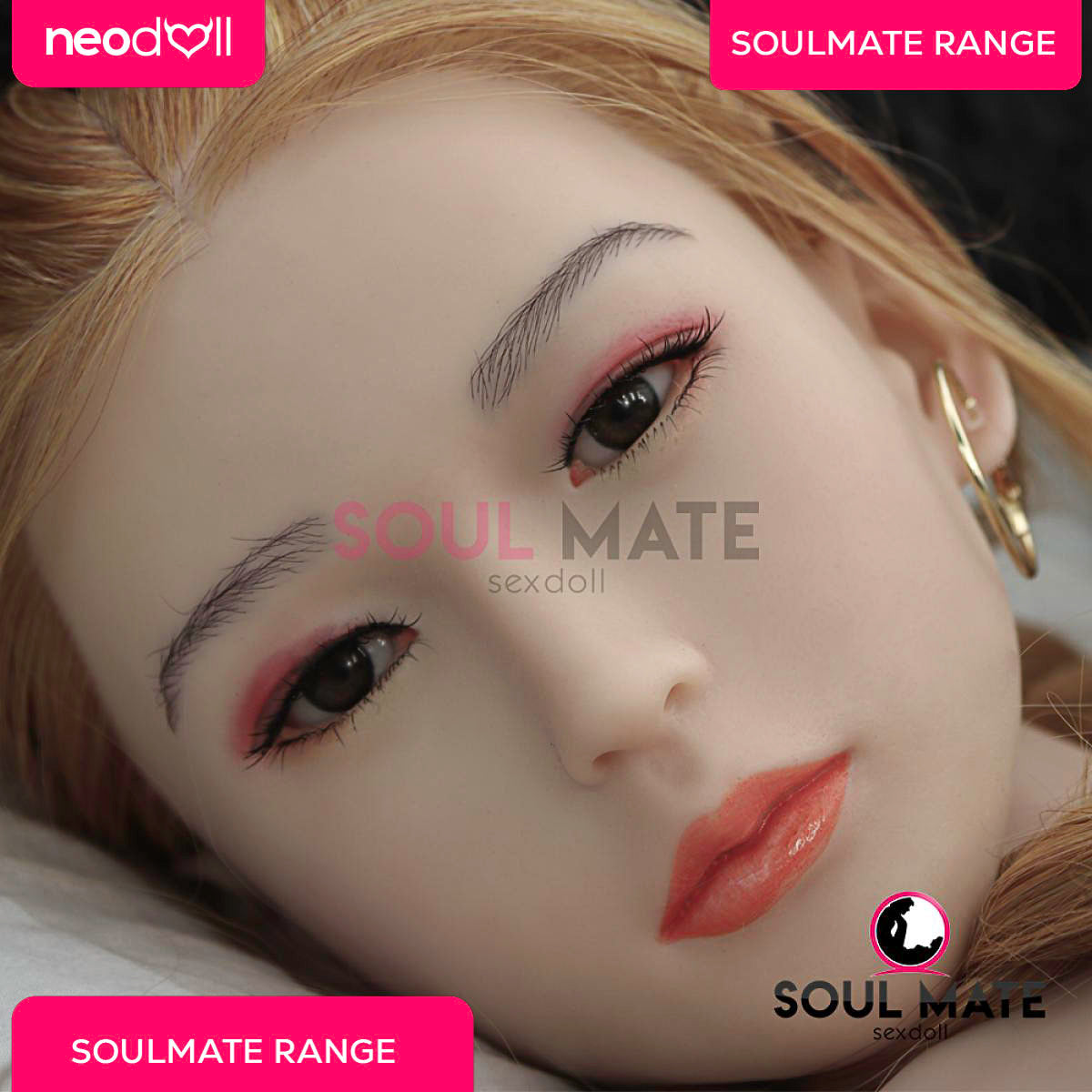 Soulmate Dolls - Daniela Cheveux Empilés Sur la Tête avec Torse de Poupée Sexuelle - Blanche