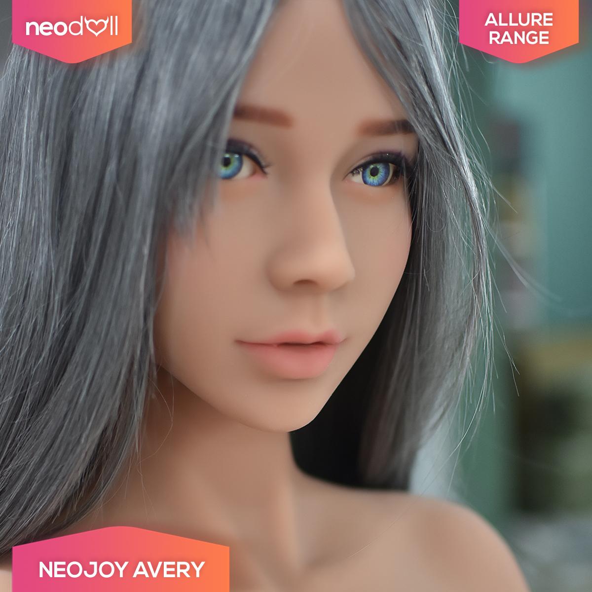 Neodoll Allure Avery - Poupée de Sexe Réaliste - 165cm - Bronzer