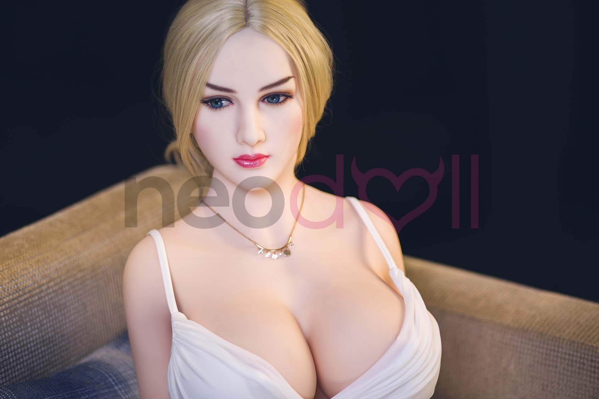 Neodoll Sugar Babe - Leyla - Poupée de Sexe Réaliste - Gel Sein - Utérus - 163cm - Blanche