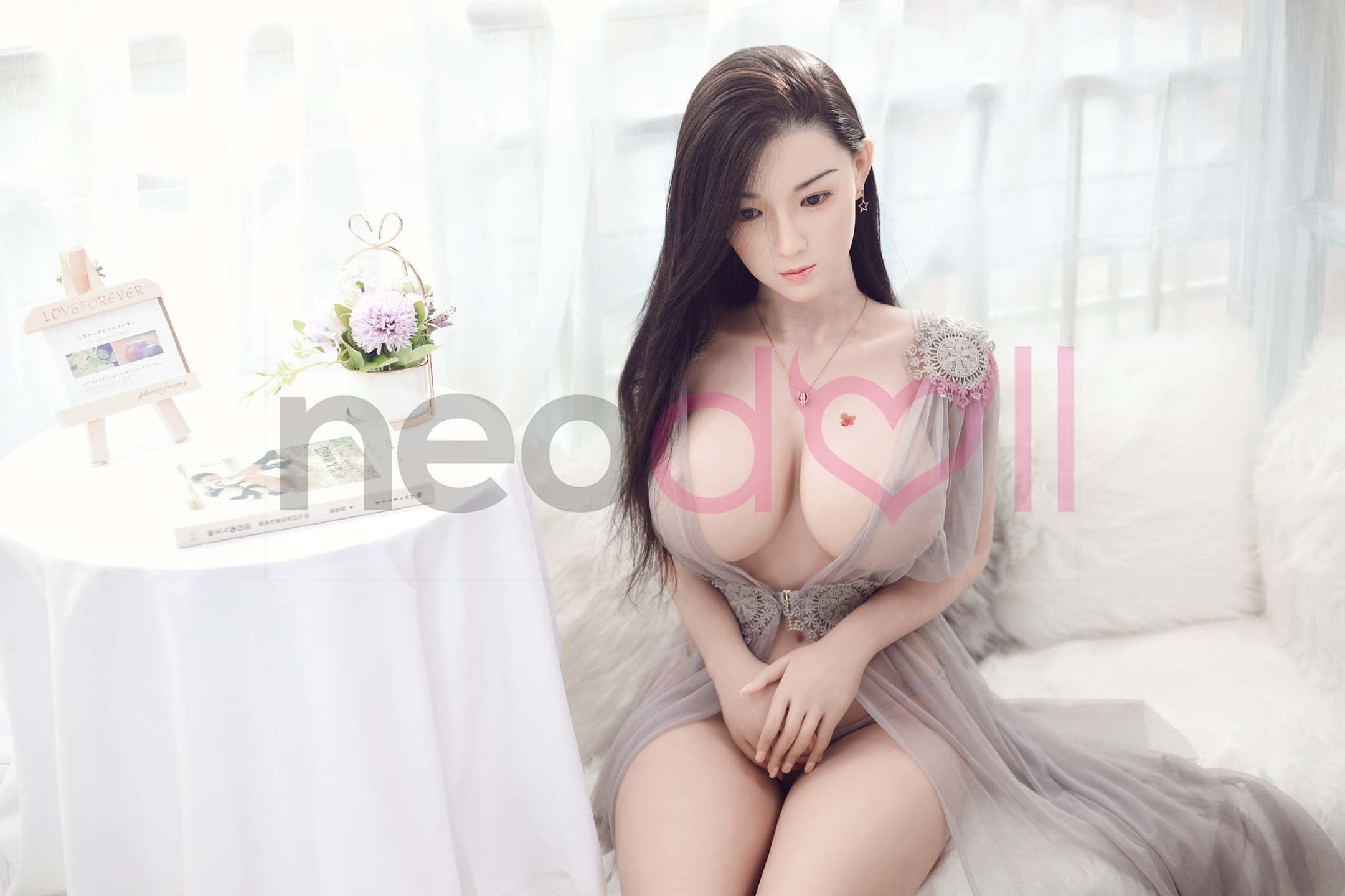 Neodoll Sugar Babe - Quintina - Poupée de Sexe Hybride en TPE Silicone - 166cm - Naturel