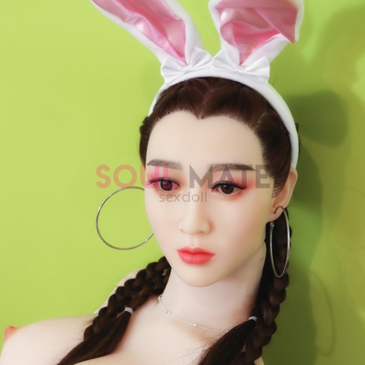 SoulMate - Jocelyn - Poupée de Sexe Hybride en TPE Silicone - Cheveux Implémentés - 155cm - Blanche