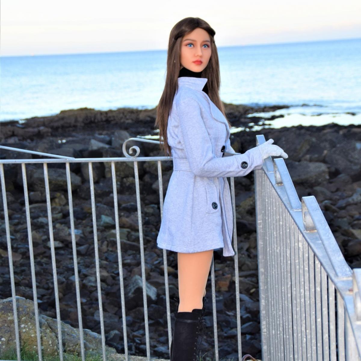 Neodoll Racy Ella - Poupée de Sexe Réaliste - 165cm - Bronzer