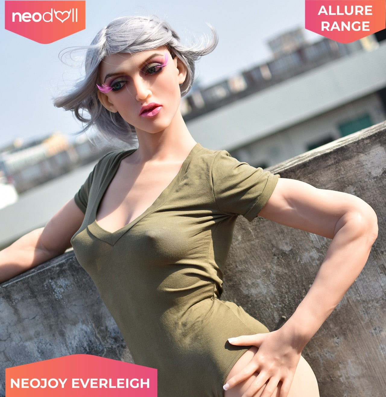 Neodoll Allure Everleigh - Poupée de Sexe Réaliste - 163cm - Bronzer