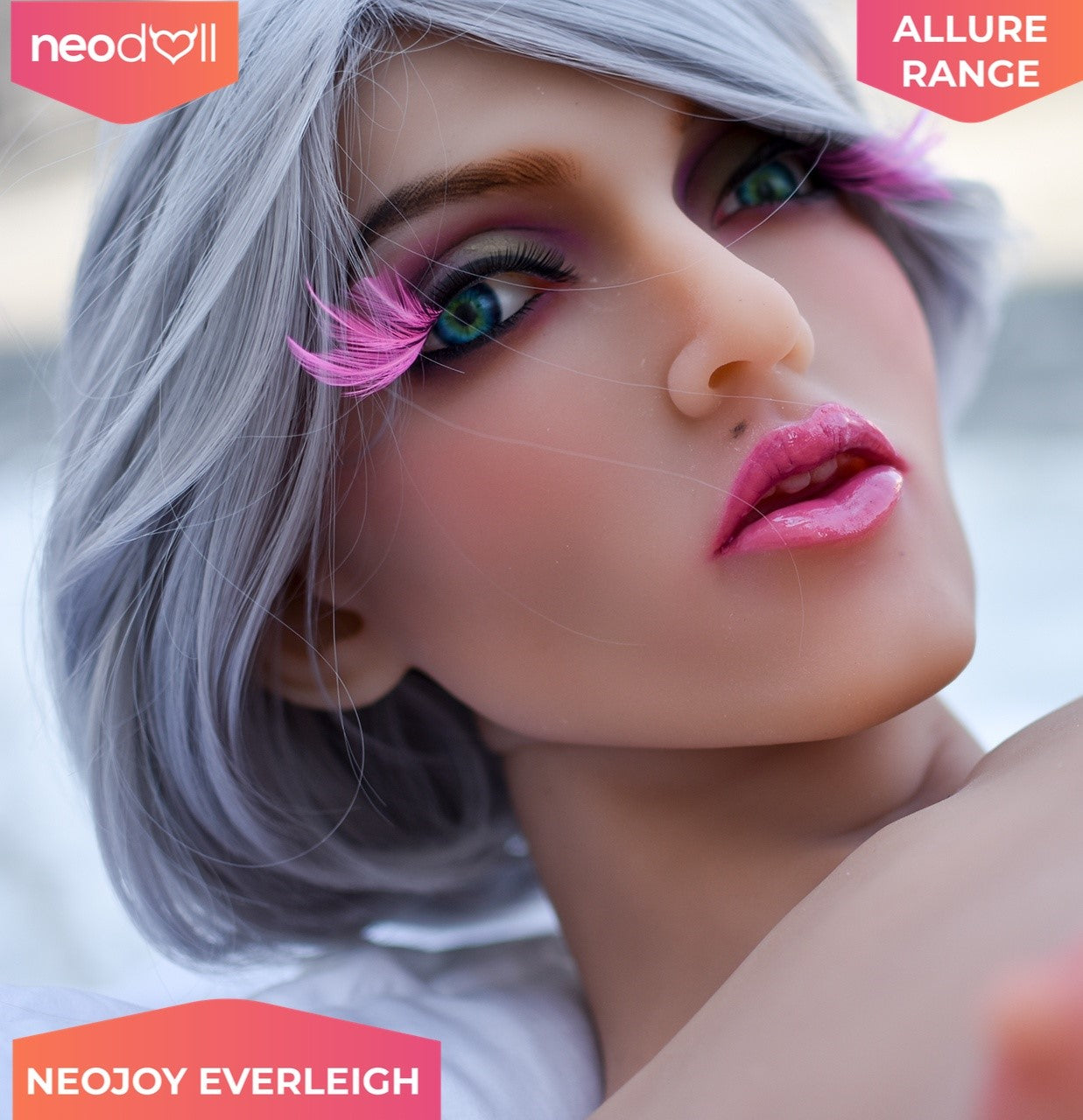 Neodoll Allure Everleigh - Poupée de Sexe Réaliste - 163cm - Bronzer