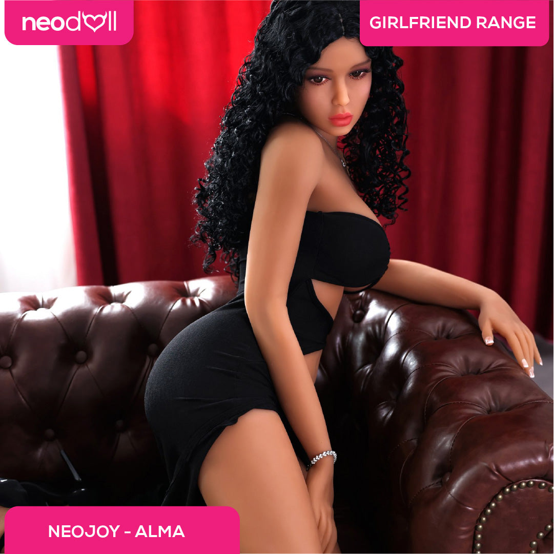 Neodoll Girlfriend Alma - Poupée de Sexe Réaliste - 165cm - Bronzer