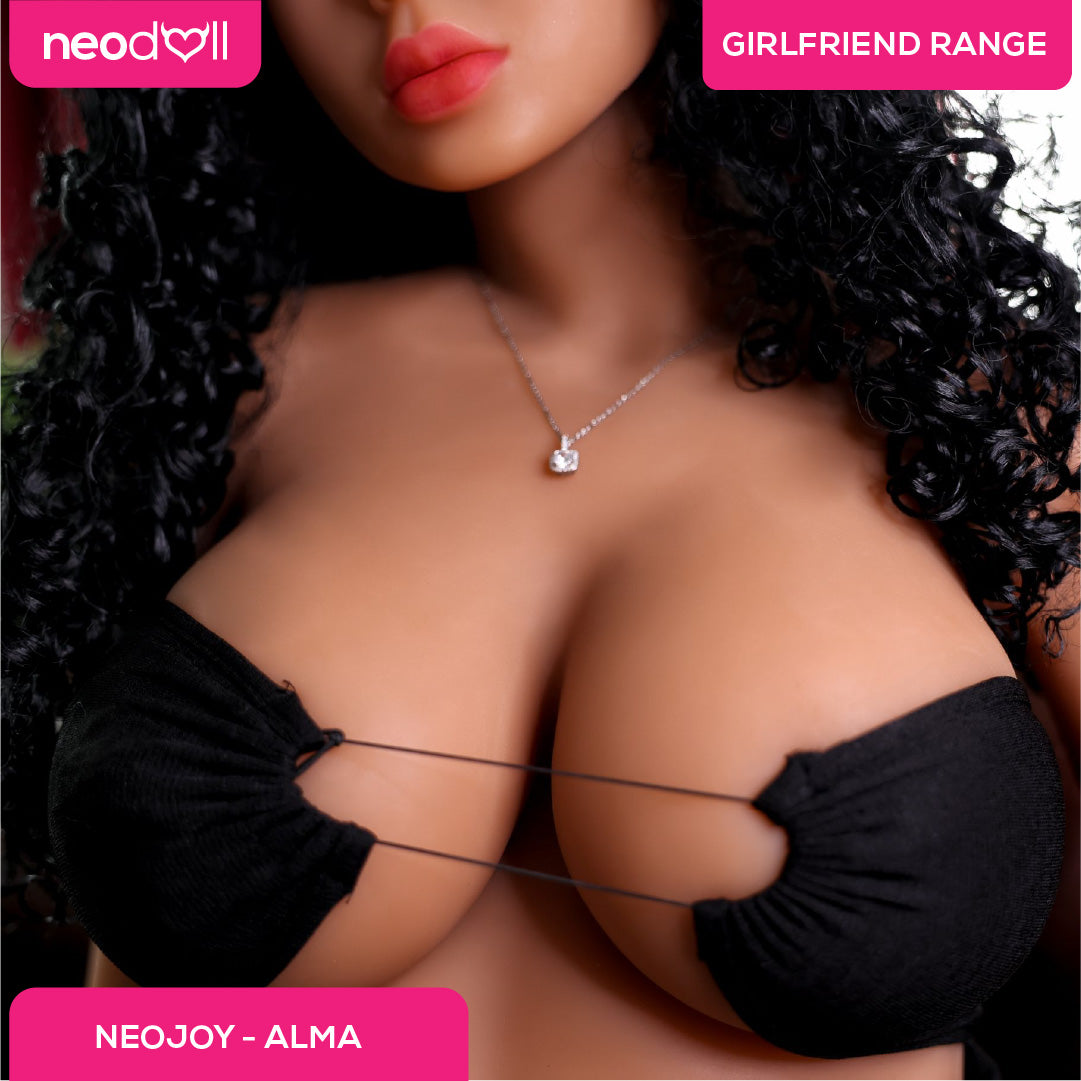 Neodoll Girlfriend Alma - Poupée de Sexe Réaliste - 165cm - Bronzer