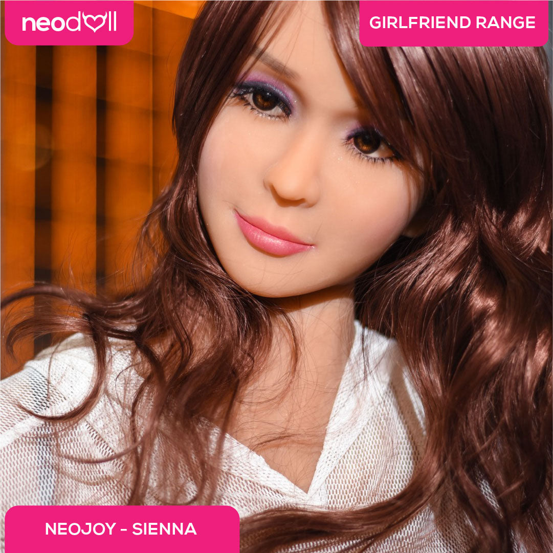Neodoll Girlfriend - Sienna - Poupée de Sexe Réaliste - 158cm - Gel Sein - Bronzer