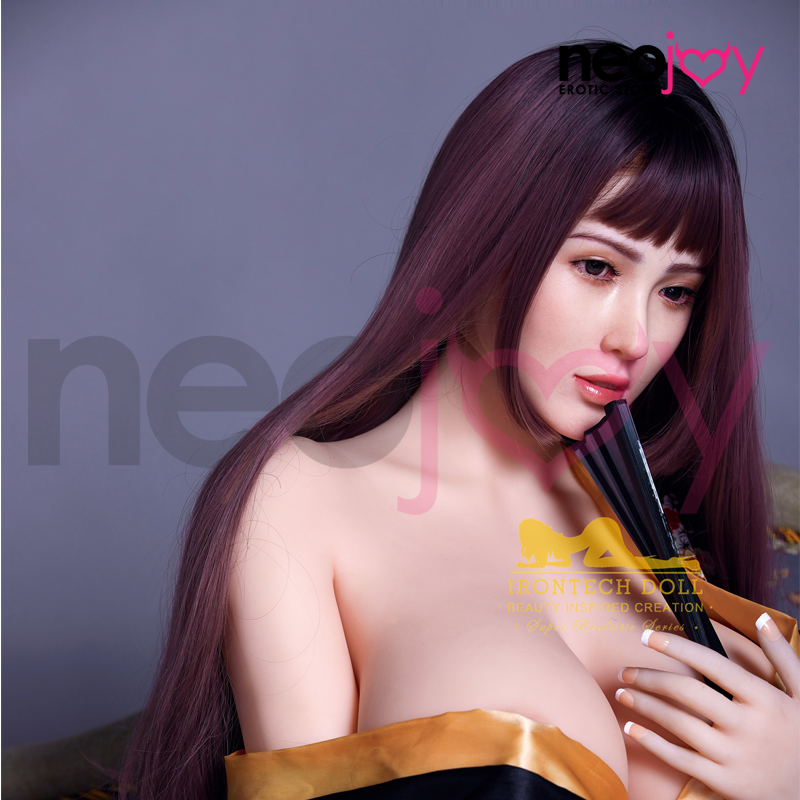 Neodoll Racy Shayna - Poupée de Sexe Hybride en TPE Silicone - 163cm - Blanche