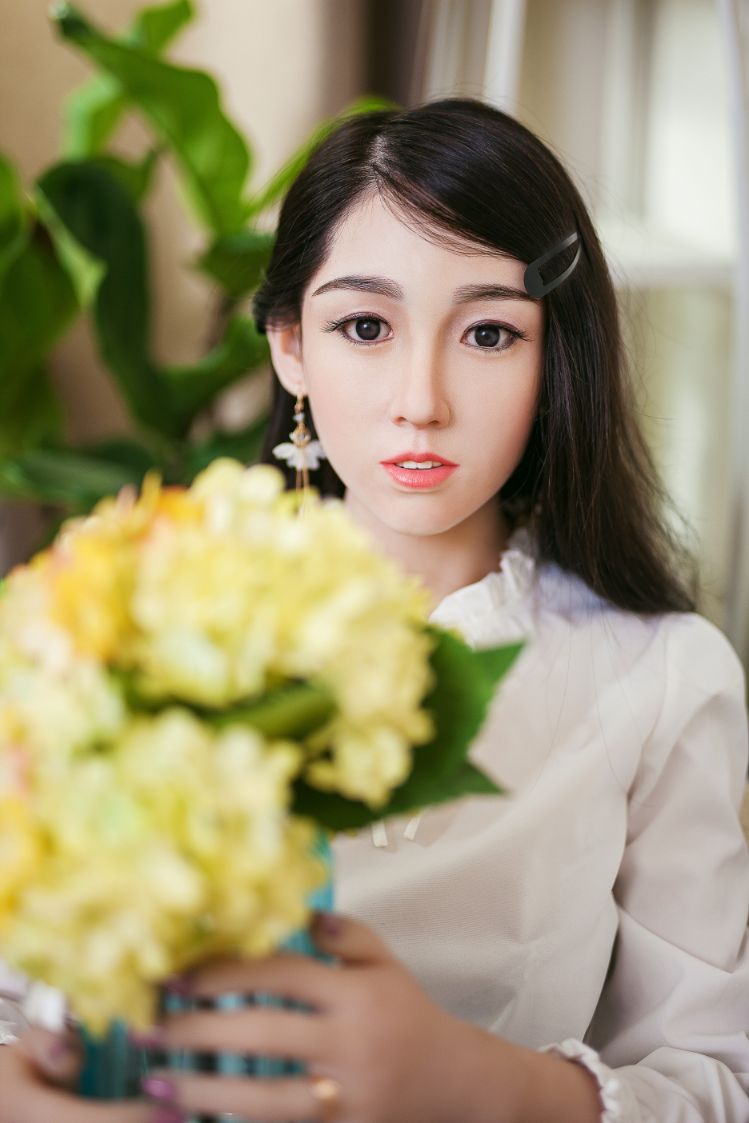 XYDoll - Julia - Poupée de Sexe Hybride en TPE Silicone - 168cm - Cheveux Implémentés - Naturel