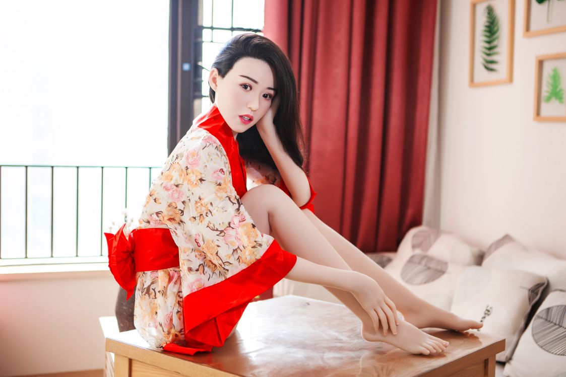 XYDoll - BeiBei - Poupée de Sexe Hybride en TPE Silicone - 168cm - Cheveux Implémentés - Naturel