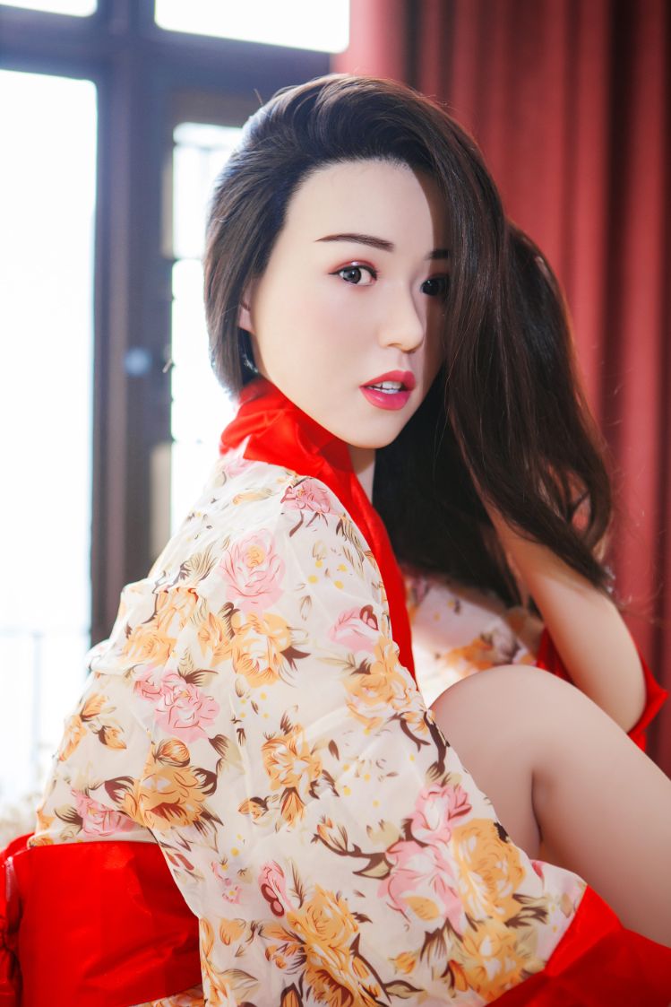 XYDoll - BeiBei - Poupée de Sexe Hybride en TPE Silicone - 168cm - Cheveux Implémentés - Naturel